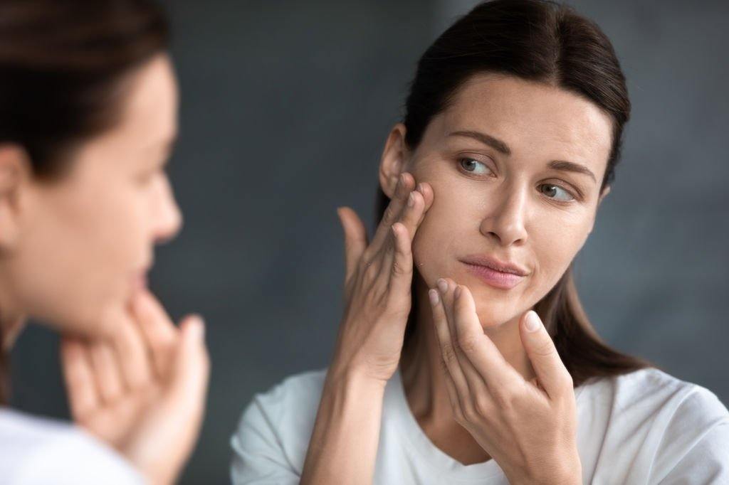 Acne: symptoms, causes and treatment